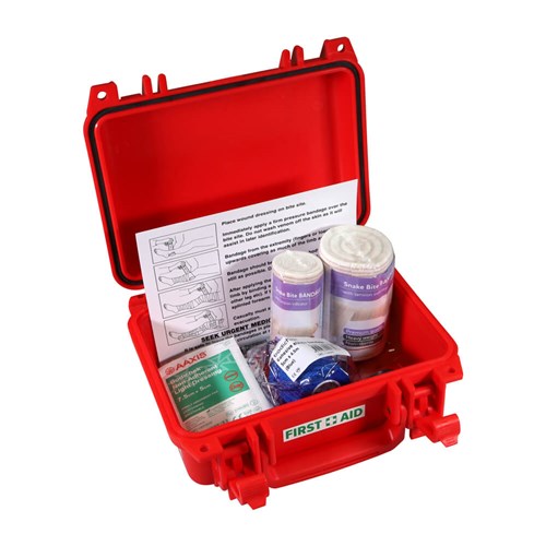 360078-snake-bite-emergency-kit-in-a-belt-pouch-1