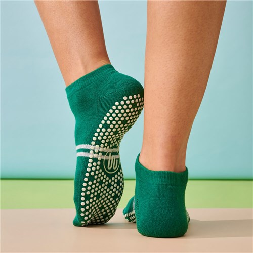670037-move-active-socks-emerald-stripe-1