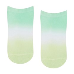 670025-move-active-low-rise-grip-sock-miami-green-ombre-1